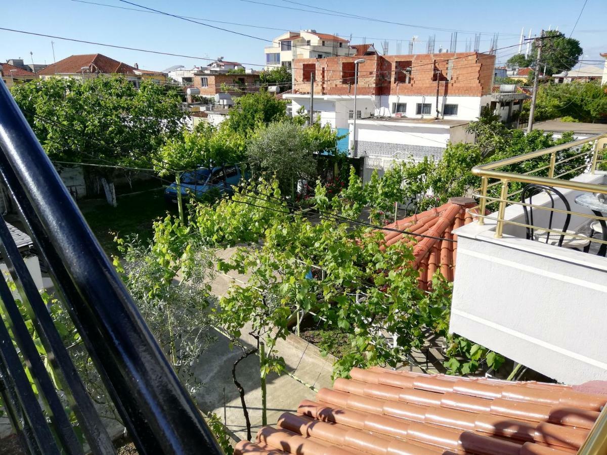 Villa Osmani Durres Exterior photo